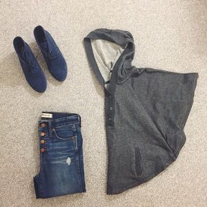 Small Forever 21 Gray Poncho